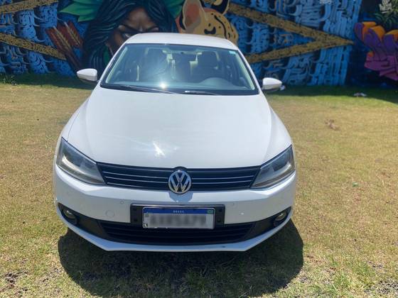 VOLKSWAGEN JETTA 2.0 COMFORTLINE FLEX 4P TIPTRONIC VOLKSWAGEN JETTA 2.0 COMFORTLINE FLEX 4P TIPTRONIC